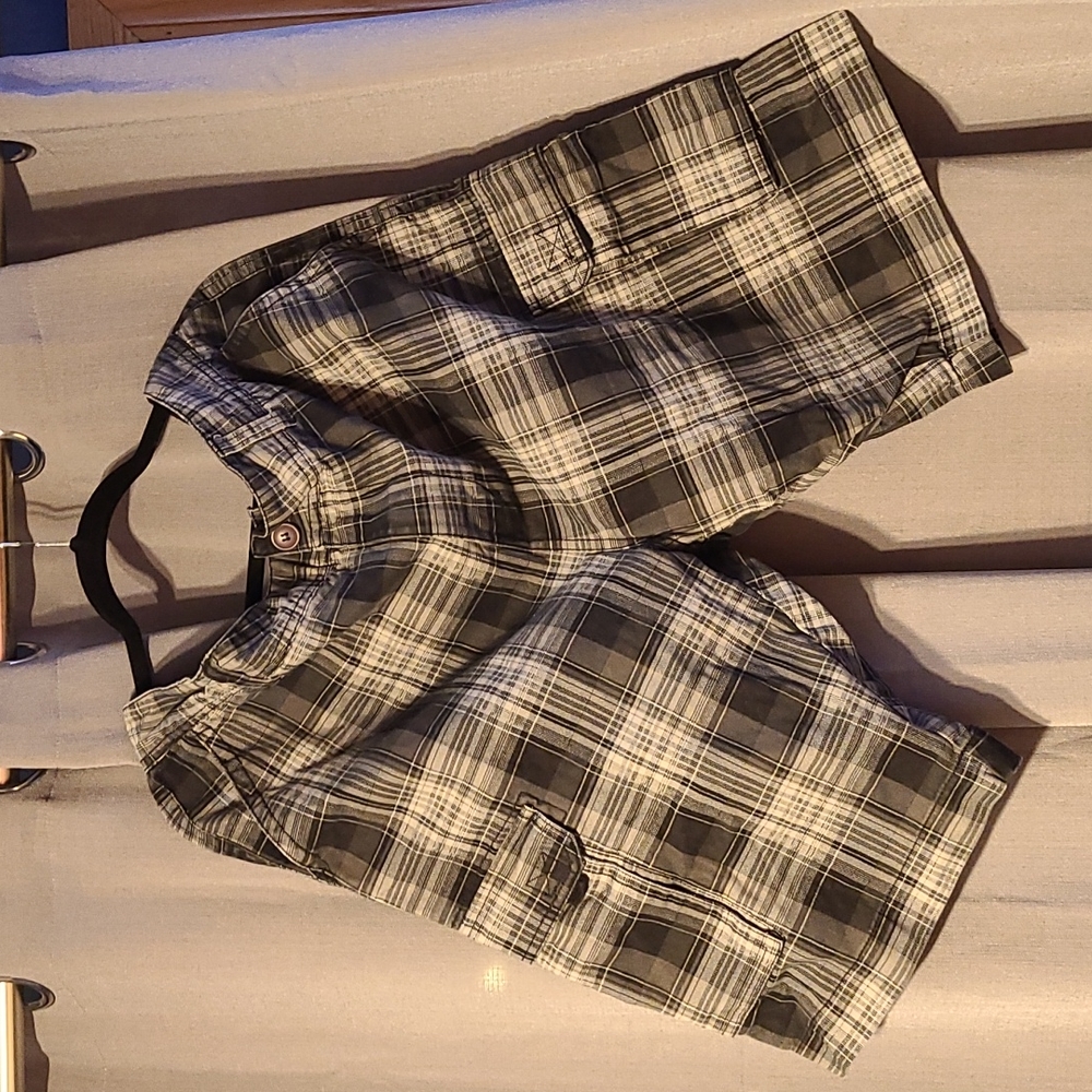 Size 38 Men's Cargo Shorts